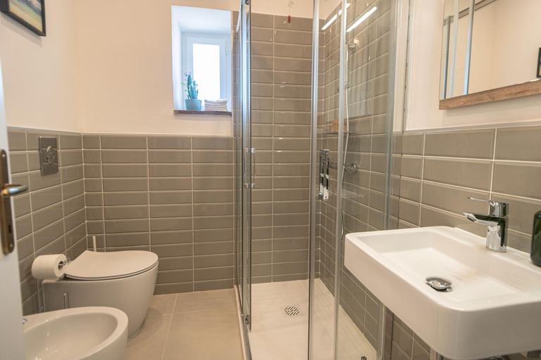 Bathroom 5, B&B San Gabriele, Perugia