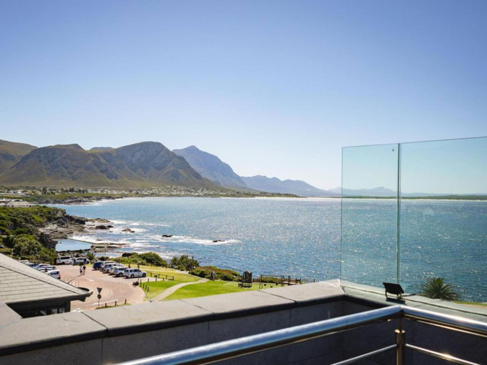 Others 5, Waterfront Apartment, Overberg