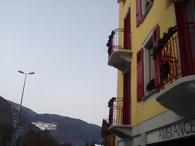 Others 3, L'Atelier du Reve, Savoie
