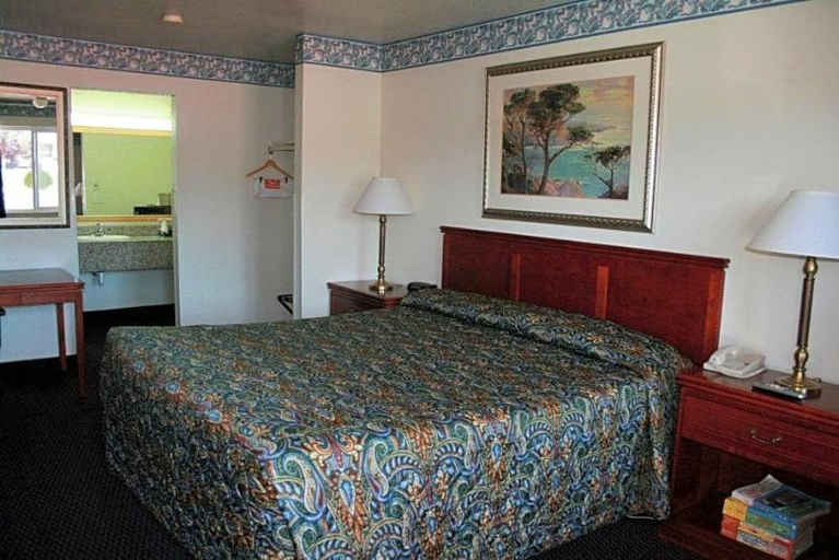 Bedroom 5, Driftwood, Santa Clara