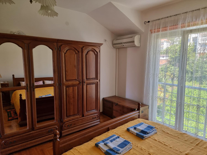 Bedroom 2, Apartment Brace Grakalica 20b