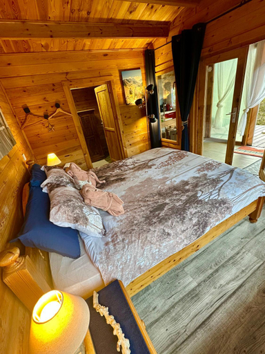 Others 4, Chalet Chevreuil avec piscine privee, Alpes-Maritimes