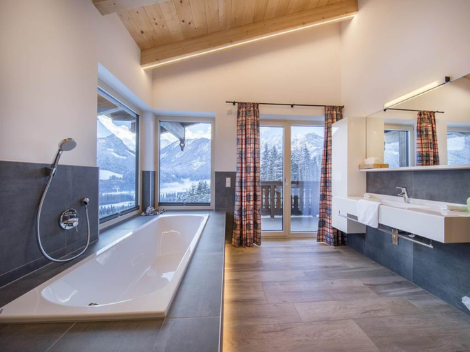 Bathroom 4, Chalet near Wildkogel Arena, Zell am See