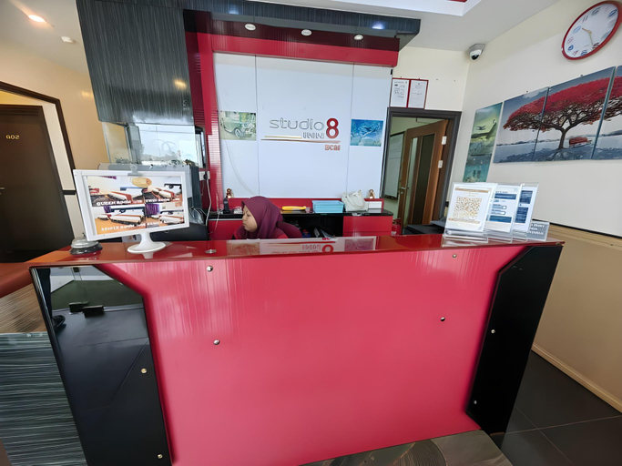 Others 3, Studio8 Inn, Bintulu