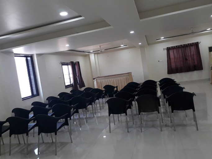 Business Facilities, SEVA-GE Hotel, Chandrapur