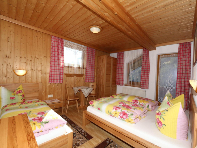Bedroom, Chalet in Mayrhofen near Ski Slopes, Schwaz