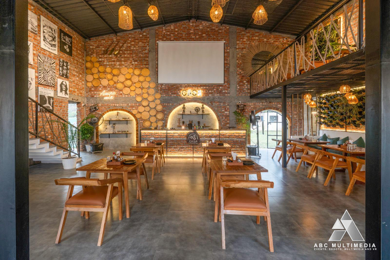 Food & Drinks 2, Baagh Villas, Nainital