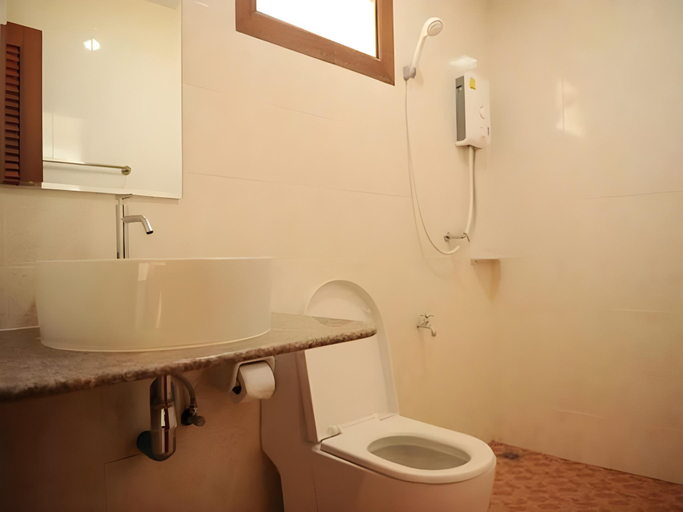 Bathroom 3, Viranya Resort, Muang Buri Ram