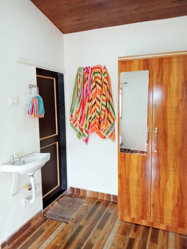 Bathroom, Hotel Krushnai Athavan Farm House, Pune