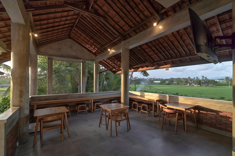 Food & Drinks 2, Private room near Keramas beach in Keramas Gianyar, Gianyar