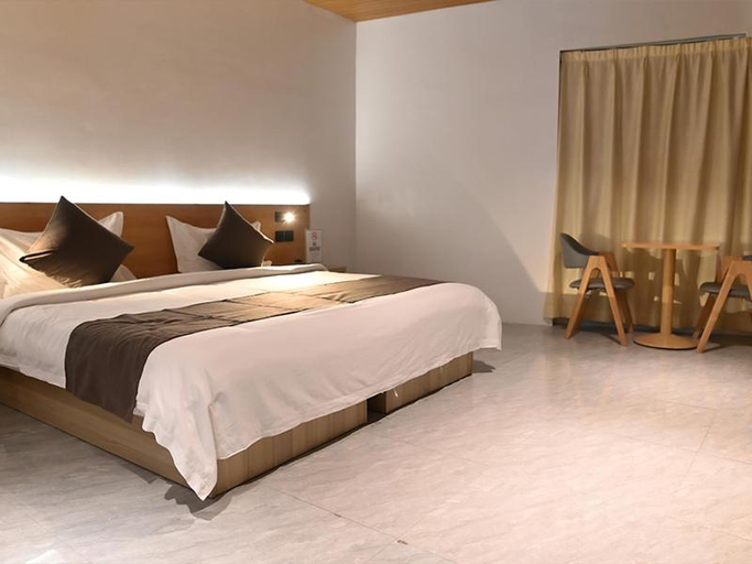 Bedroom 2, Terra Hotel, Kawit