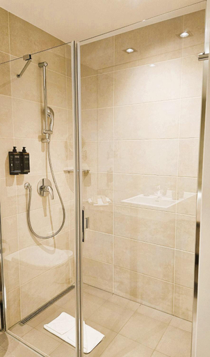 Bathroom 4, Atrium Airport Hotel, Genève