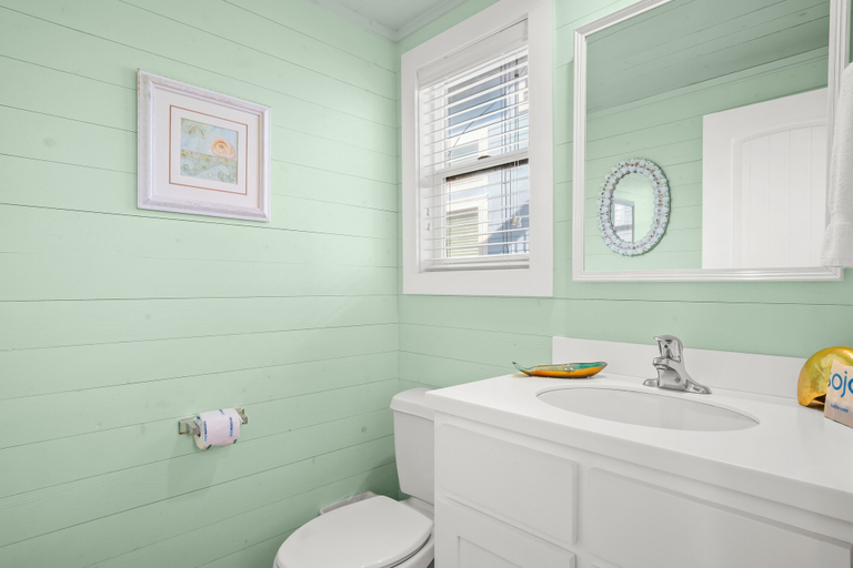 Bathroom 4, Castaways by Silver Sands Vacation Rentals, Nueces