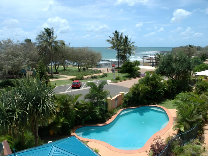 Sport & Beauty 2, Kacys Bargara Beach Motel, Burnett  - Pt A