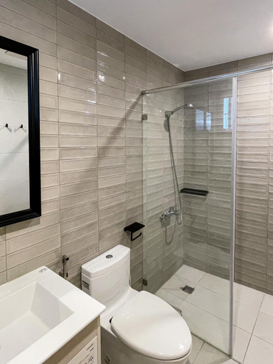 Bathroom 2, Good Trip Guesthouse / 8人內包棟民宿, Pingtung