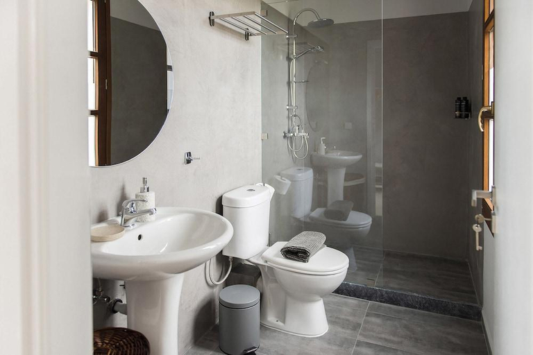 Bathroom 3, Syros Wellness Luxury Suites, South Aegean