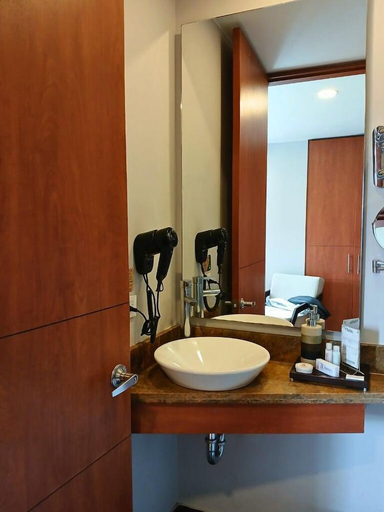 Bathroom 3, Hotel Factory Green Bogota, Cota