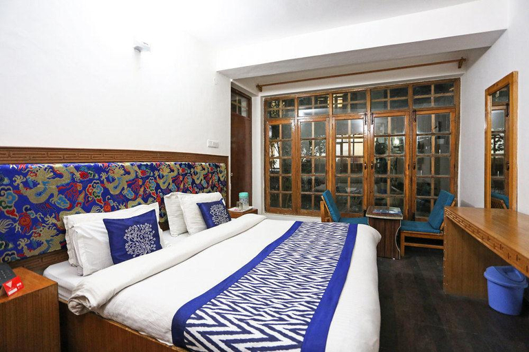 Others 5, The Auspicious Hotel, Leh