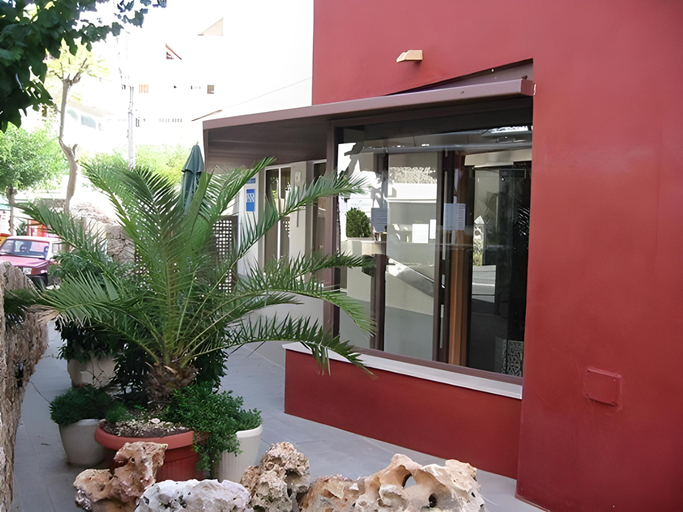 Exterior & Views 1, Hostal Residencia Sutimar, Baleares