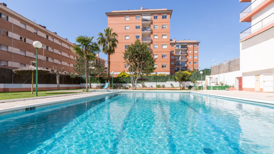 Interior view 3, Paradis Park, Girona