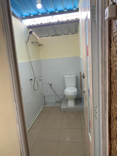 Bathroom 3, Pondok Elen Mandalika, Lombok