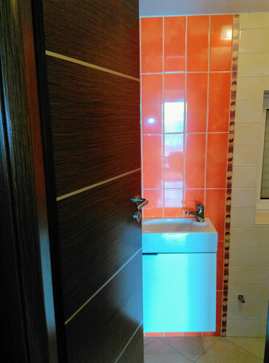 Bathroom 3, Apartments Europa - bed and breakfast, Starigrad