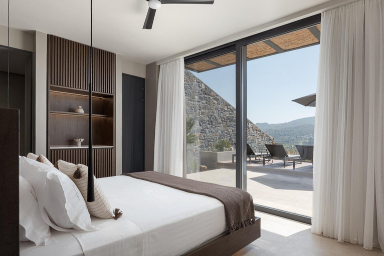 Bedroom, Neromai Cave Luxury Villas, Crete