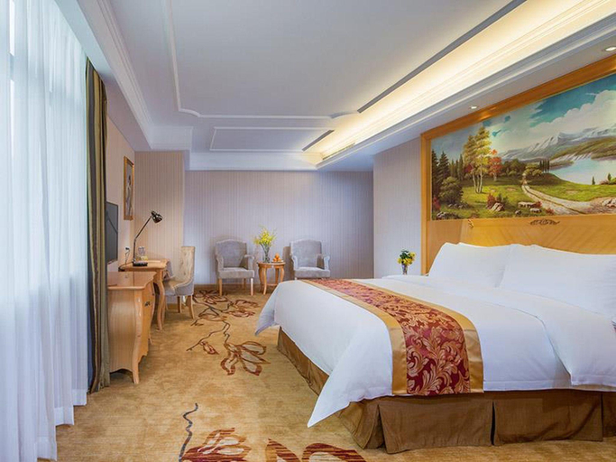 Bedroom 2, Vienna Hotel Shenzhen Longgang Dayun Center Branch, Shenzhen