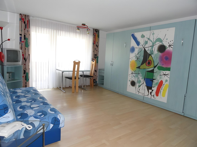Bedroom 2, Artist Apartments & Hotel Garni, Visp