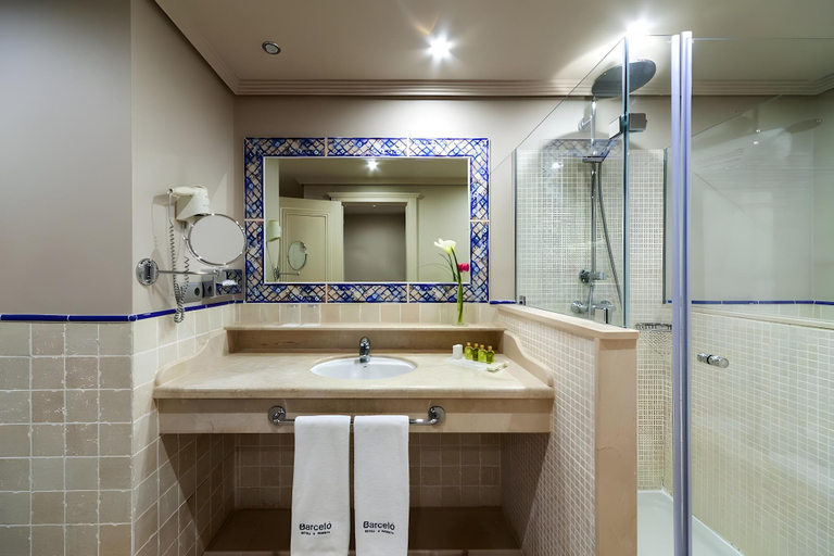 Bathroom 5, Barcelo Marbella, Málaga