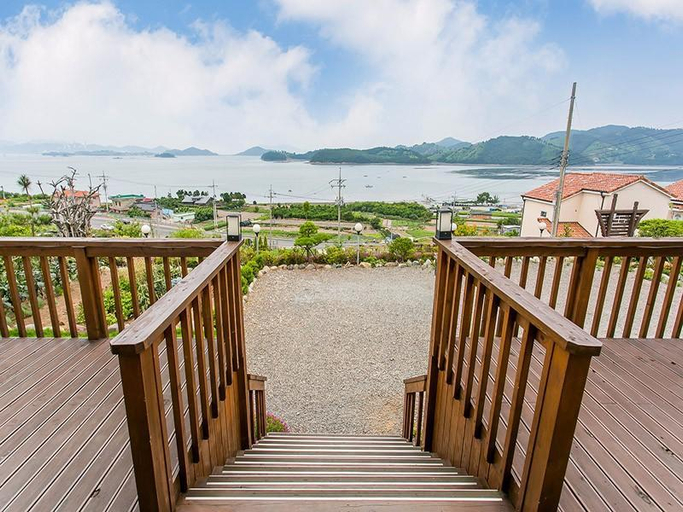 Others 5, Namhae landscape Pension, Namhae