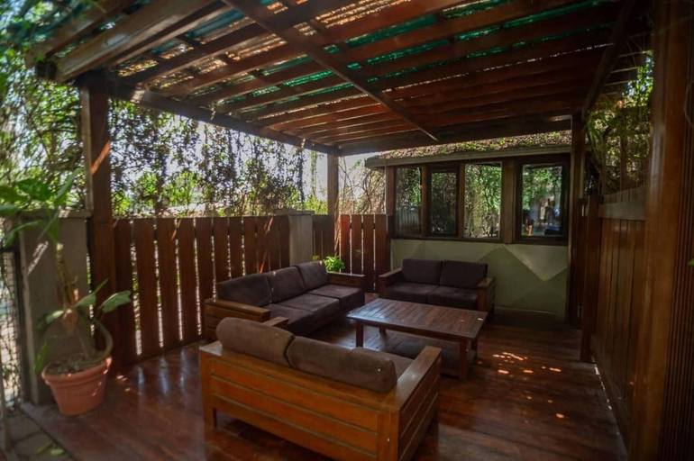 Others 5, Large Cozy room including free breakfast, Lubumbashi