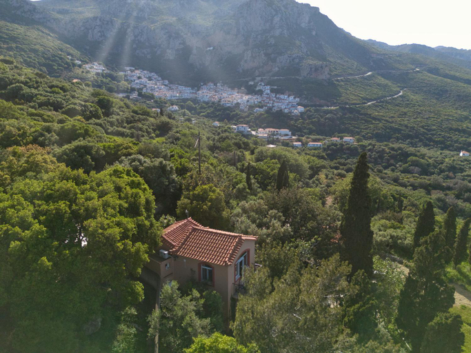 Others 5, Strongilos Homestay, Peloponnese