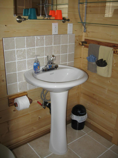 Others 5, Tschurtschenthaler Rentals, Columbia-Shuswap