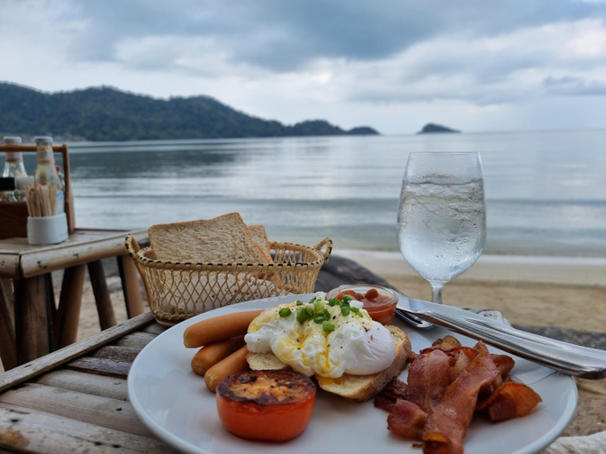 Food & Drinks 4, The Beach House - by KohChangVillas, Koh Chang