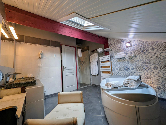 Bathroom 4, Chambres d'Hôtes La Filature, Aisne
