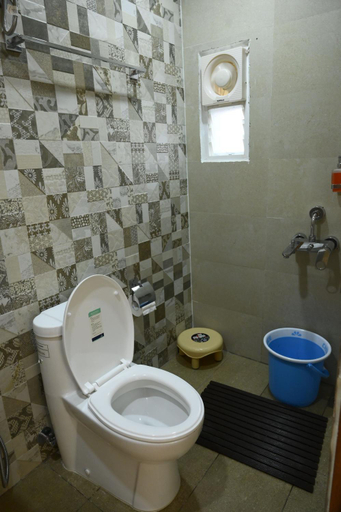 Bathroom, Garuda Vikash Eco Resorts, Khordha