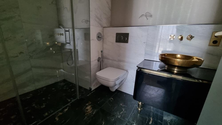 Bathroom 3, Fourty Three Luxury Serviced Apartments, Düsseldorf