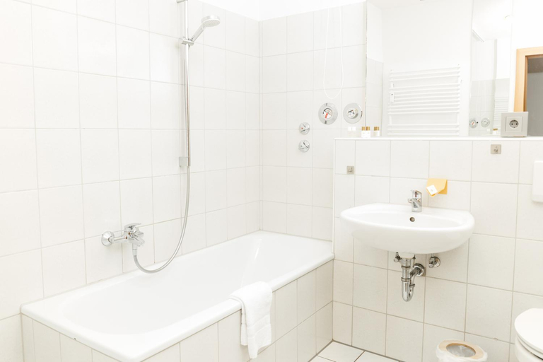 Bathroom 5, HEIMATEL - Rosenalm Scheidegg, Lindau (Bodensee)
