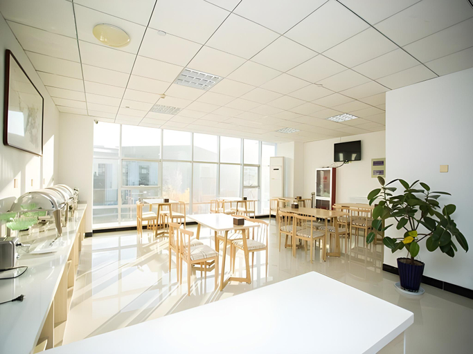 Food & Drinks 3, GreenTree Inn Tangshan Qianxi Bus Terminal, Tangshan
