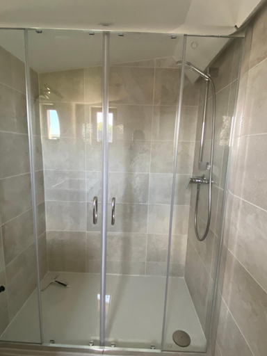 Bathroom 3, La Champenoise, Aube
