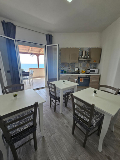 Others 3, FronteMare, Agrigento