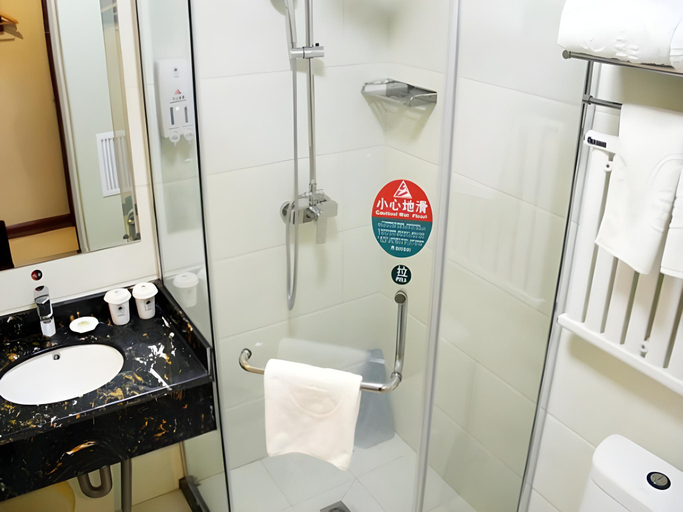 Bathroom 4, GreenTree Inn Taiyuan Wanbailin District South Inner Ring Qiaoxi Express Hotel, Taiyuan