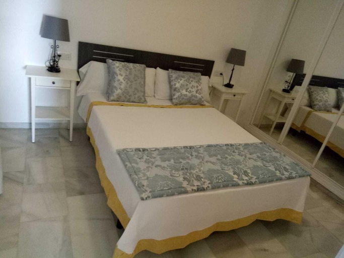 Bedroom 3, Pueblo Evita, Málaga