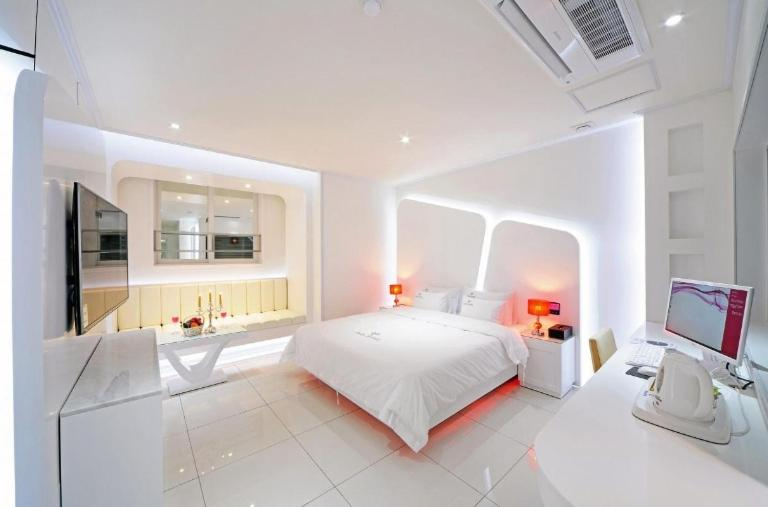 Bedroom 2, Mokpo Peace Plaza Hotel Zara, Muan