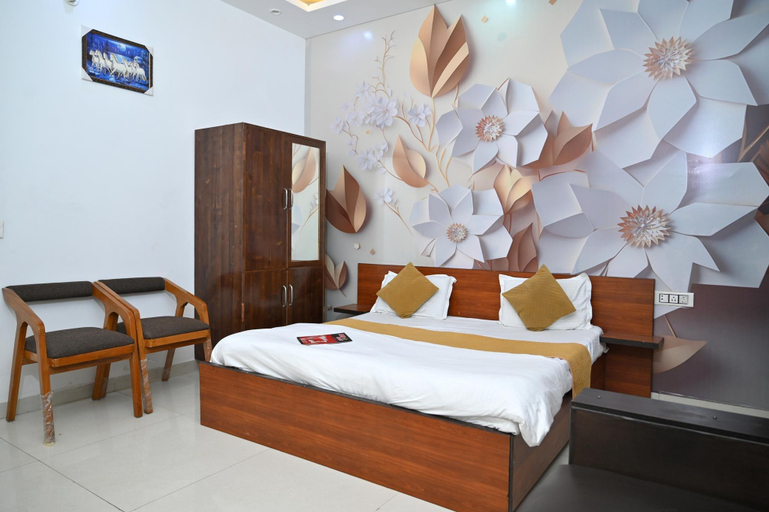 Bedroom, ADB Resort (Refinery Road), Panipat