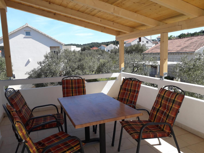 Others 4, Apartments Maslina, Lumbarda