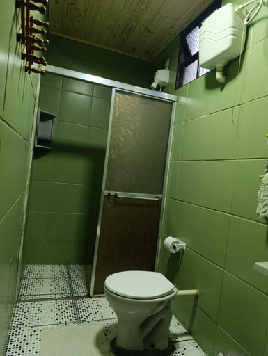 Bathroom 5, Toca do Caranguejo-Iate Clube Rio Verde - Ilha Comprida, Cananéia
