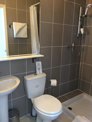 Bathroom 3, Marlborough Hotel, Isle of Wight