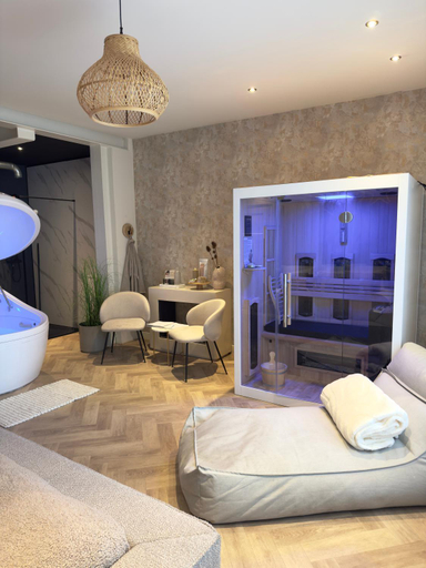 Bedroom 3, Sparkle prive wellness B&B, Franekeradeel